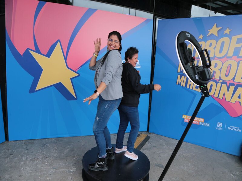 Revive los mejores momentos de la gran fiesta en homenaje a las maestras y maestros en su día