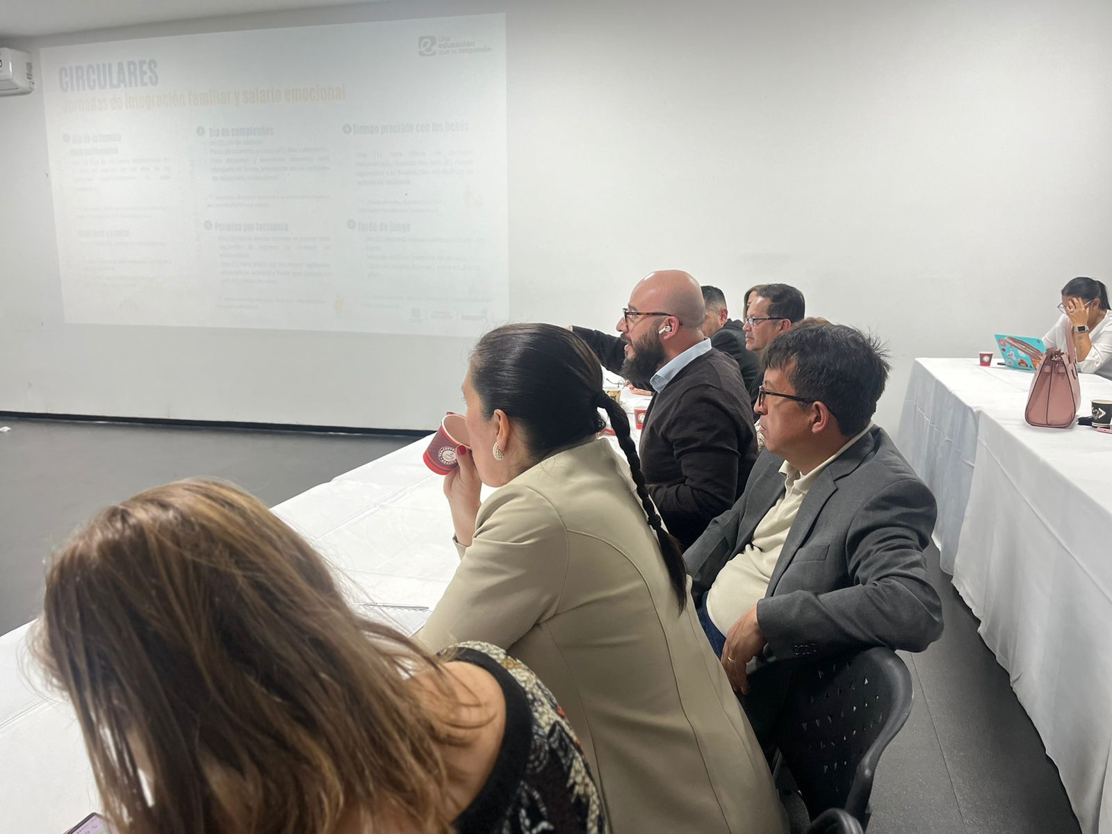 representantes directivas del Nivel Central e Institucional