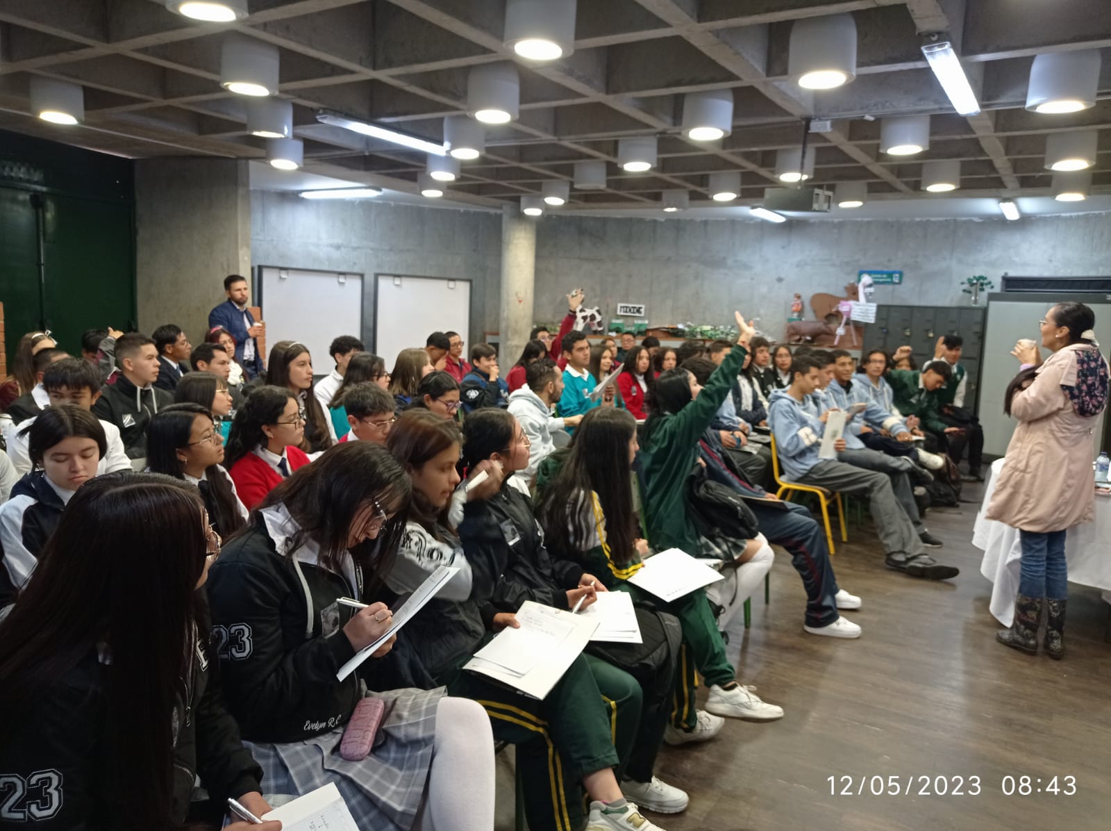 Primer Encuentro interinstitucional de Filosofía en el colegio Gran Yomasa (IED)