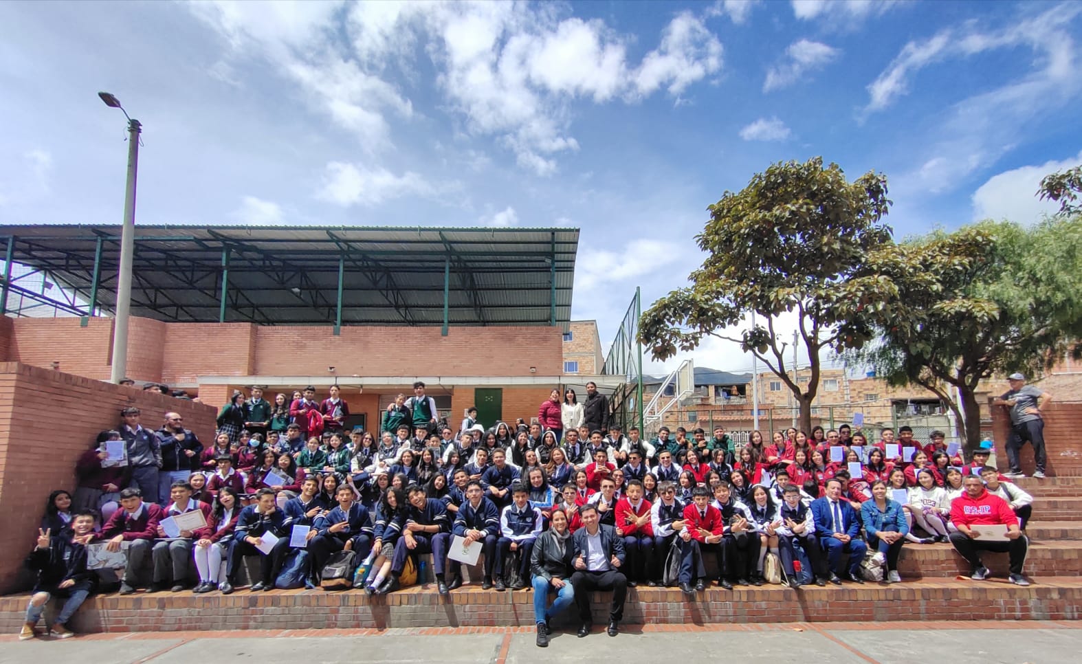 Primer Encuentro interinstitucional de Filosofía en el colegio Gran Yomasa (IED)