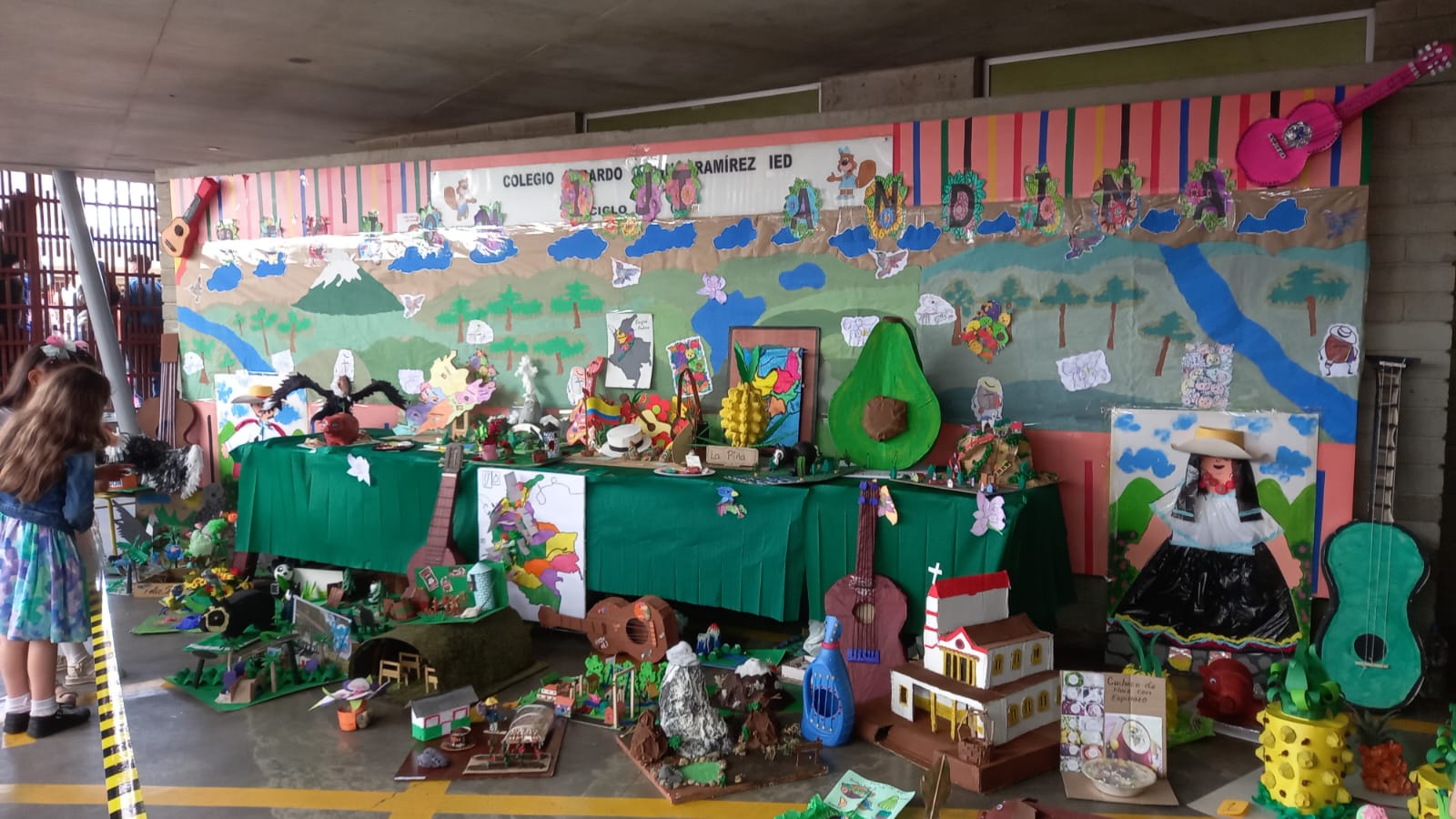 ¡IED Gerardo Molina Ramírez un colegio de puertas abiertas para todos y todas!