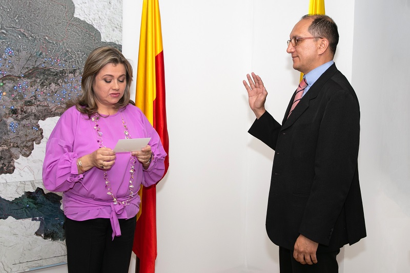 Posesión Jhon Espitia