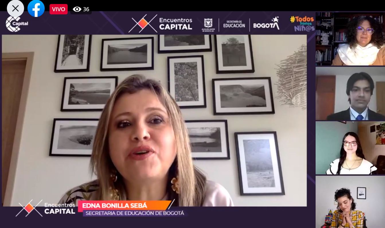 La Secretaria de Educación en una charla virtual