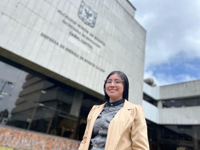 Ada Valentina Gaviria Erazo estudio Derecho gracias a fondo FEST y hoy trabaja en la Secretaría de Educación del Distrito