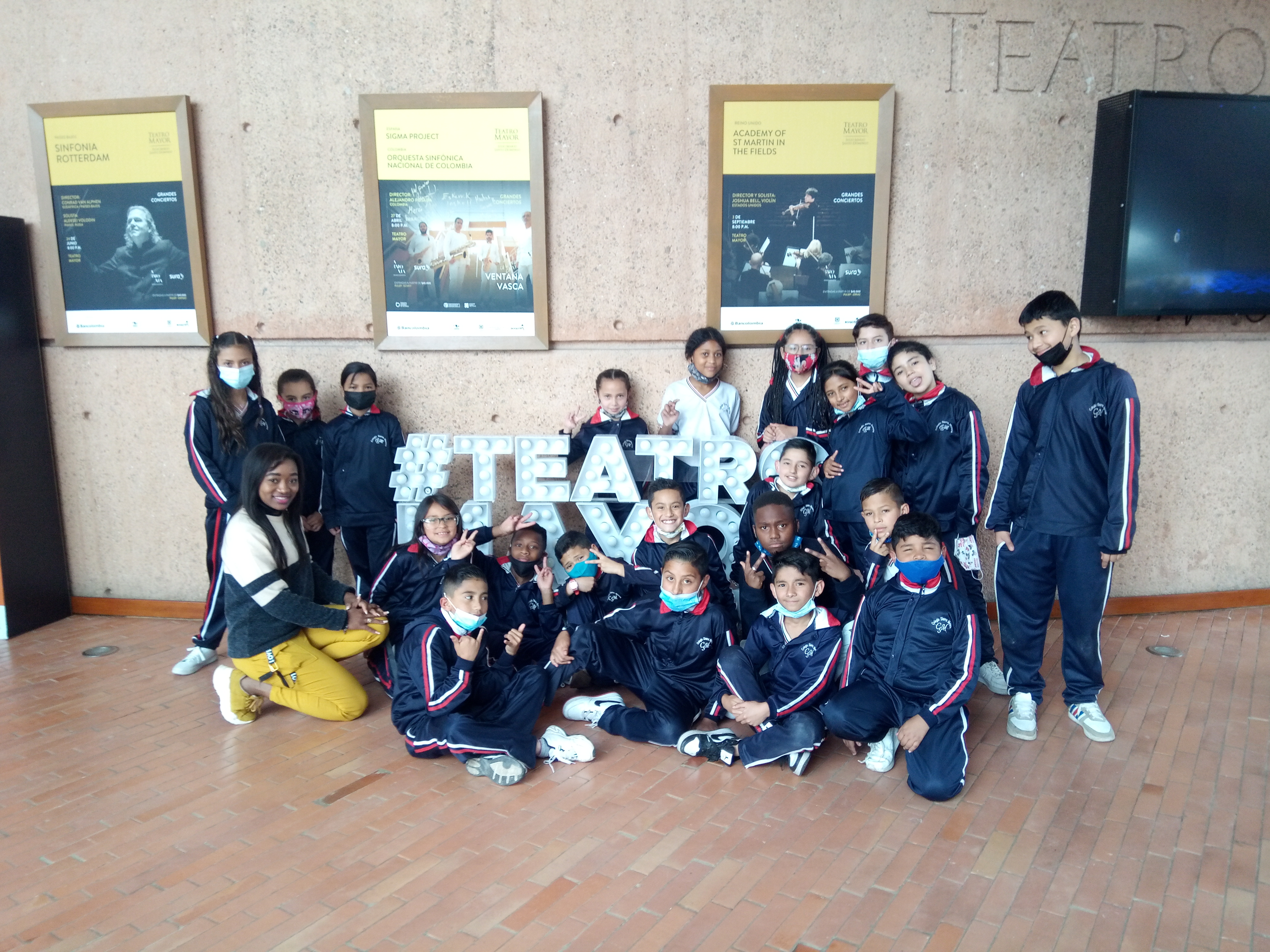 Estudiantes en Teatro