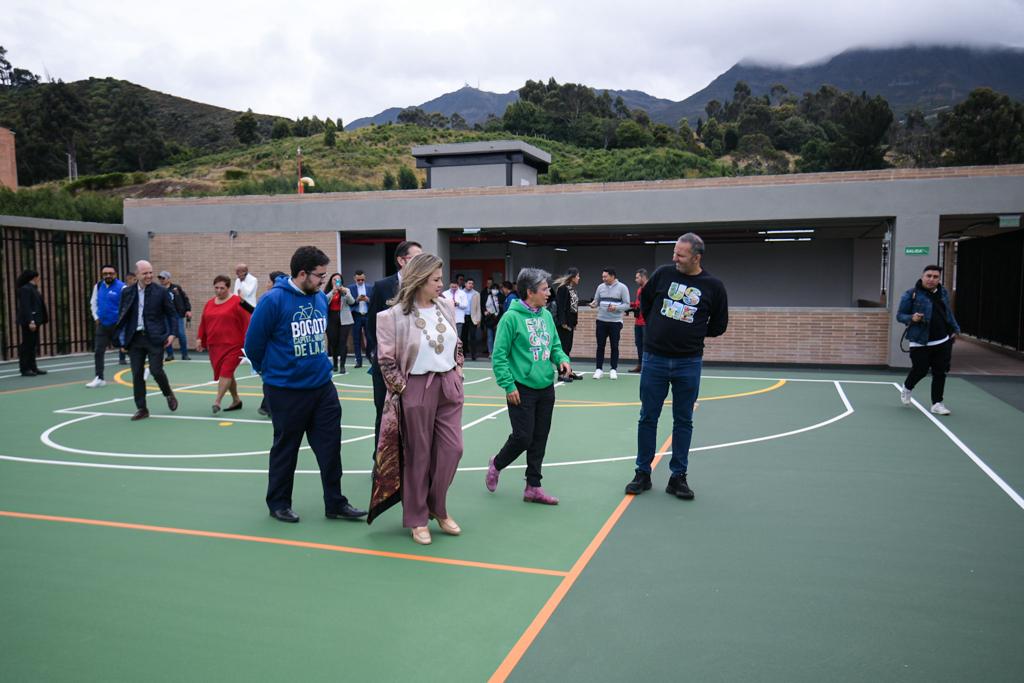 ¡Usme celebra!: Bogotá inauguró el colegio Ciudad Chengdú y se acerca a la meta de colegios entregados