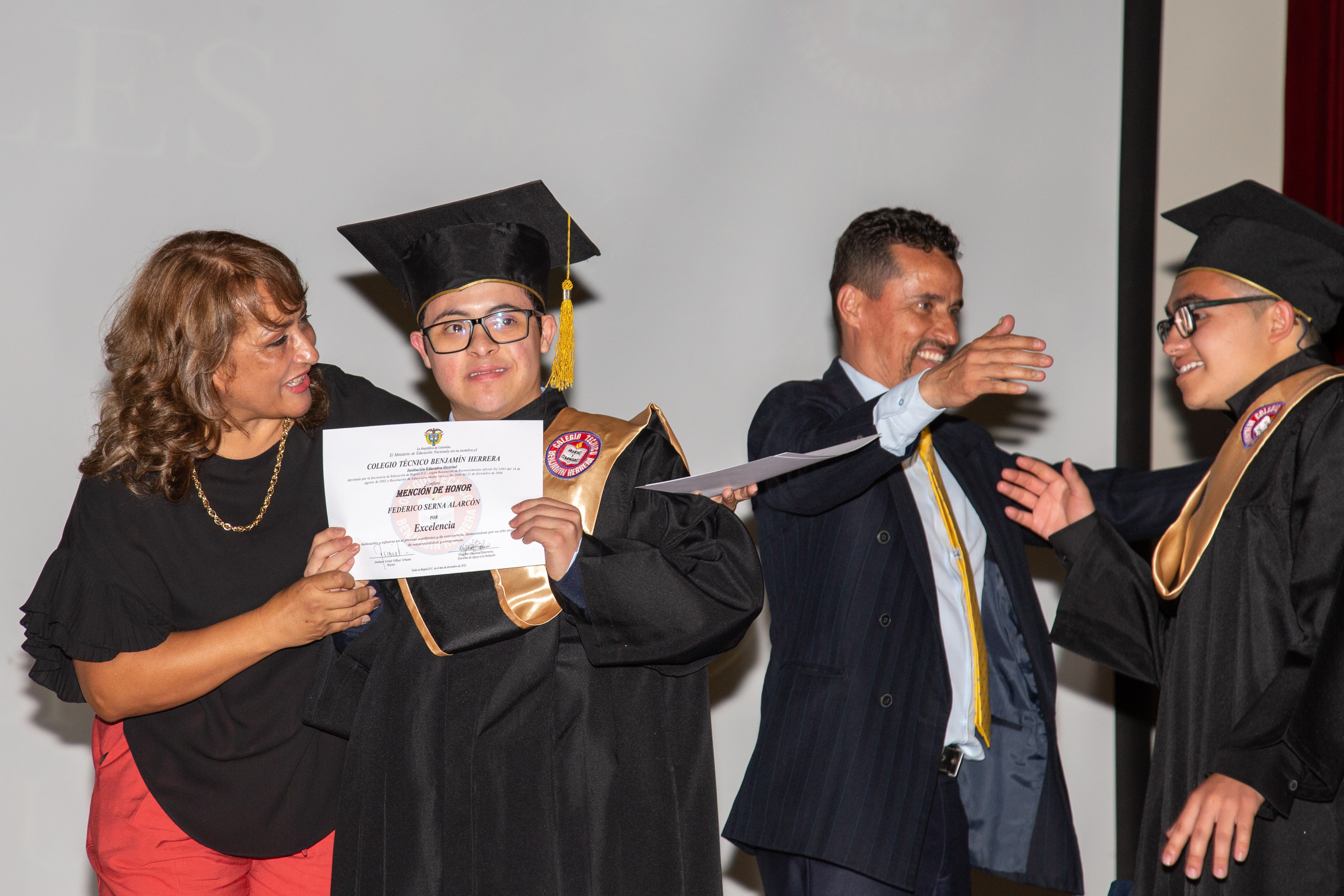 La conmovedora historia de Federico, el primer estudiante con síndrome de Down que se graduó de un colegio del Distrito