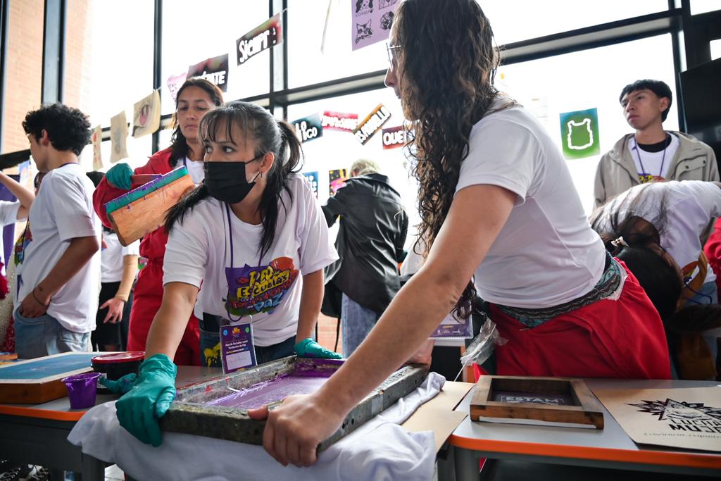 Así se vivió el primer encuentro distrital de la red de Escuelas como territorios de paz #Redepaz