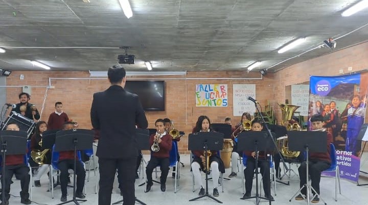 Cuatro colegios de Usme transforman sus entornos educativos compartidos