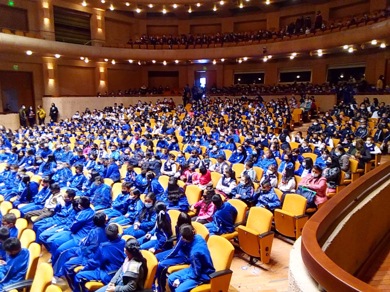 Estudiantes en Teatro