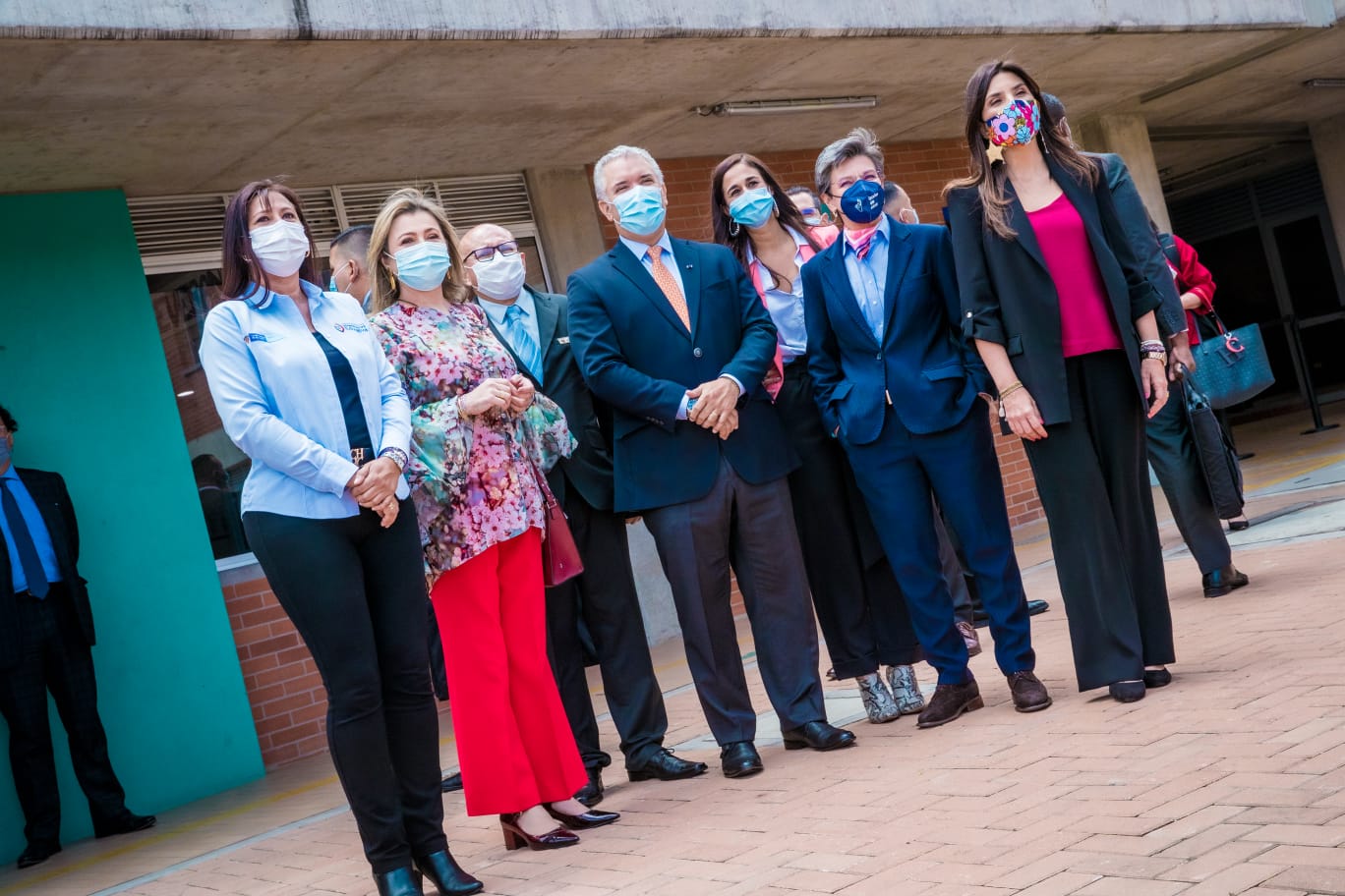 Edna Bonilla Seba, trabajando junto a Ivan Duque y Claudia López