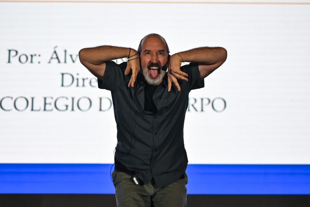 ‘El rol del maestro es ser fabricante de alas’: Álvaro Restrepo, en el Foro Educativo Distrital 2023