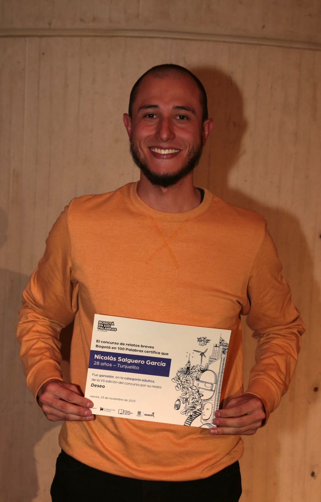 ​​​​Bogotá en 100 Palabras - Nicolás Salguero