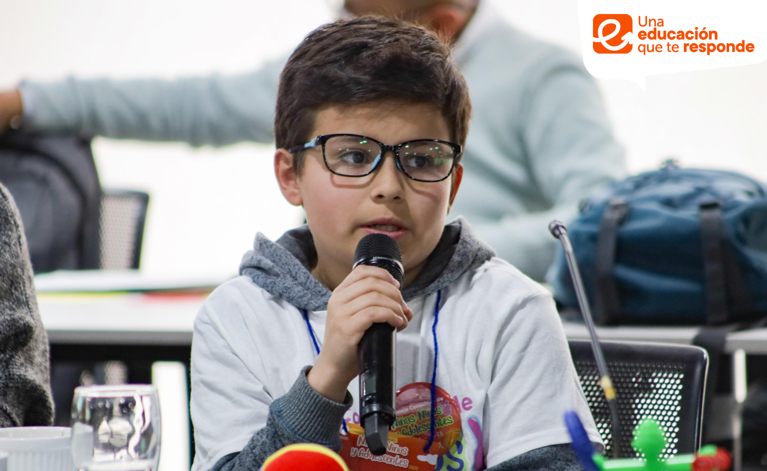 Estudiantes de colegio distrital