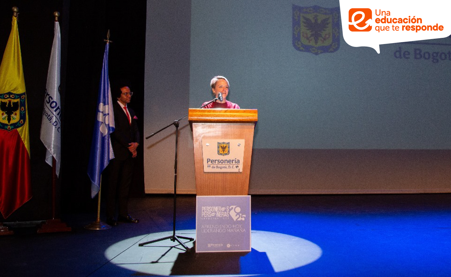 Secretaria de Educación, Isabel Segovia