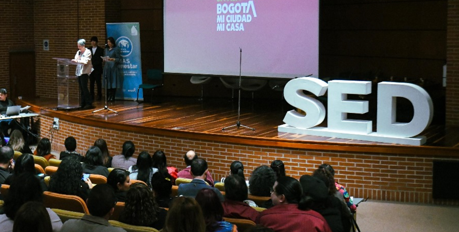 Isabel Segovia Ospina - Secretaria de Educación Distrital