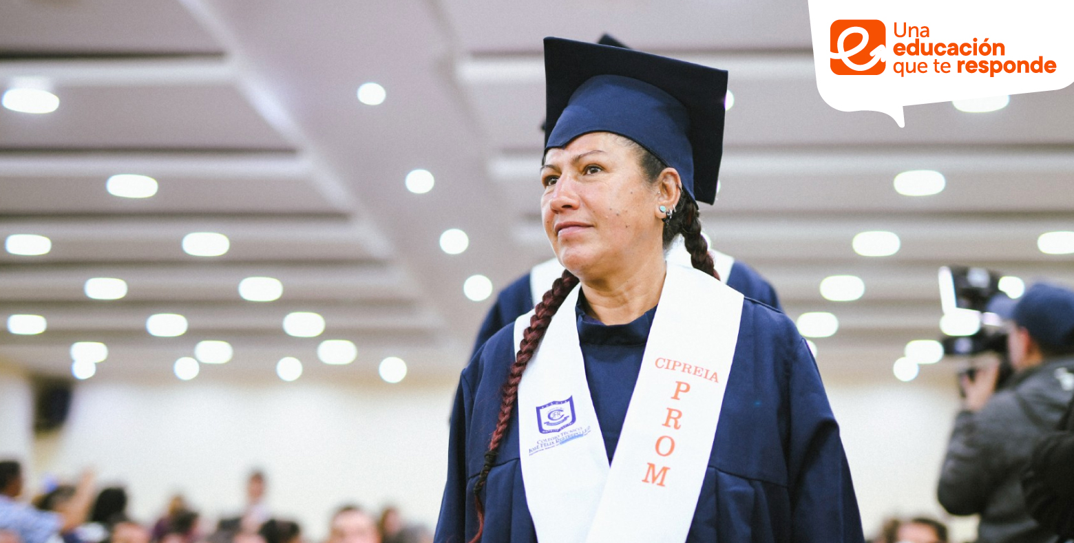 Estudiantes de colegio distrital