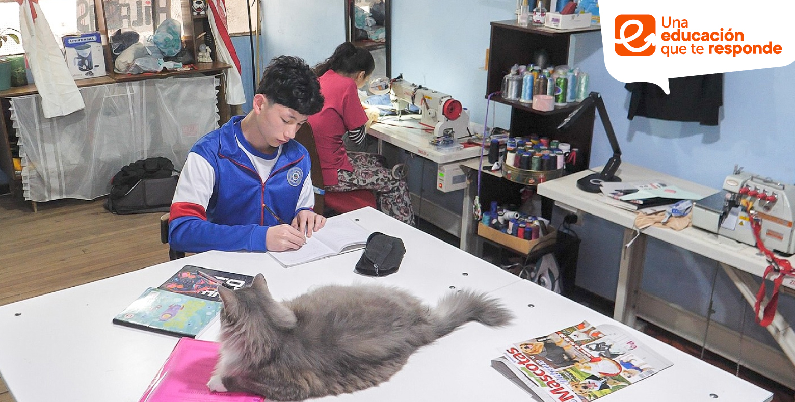 Estudiantes de colegio distrital