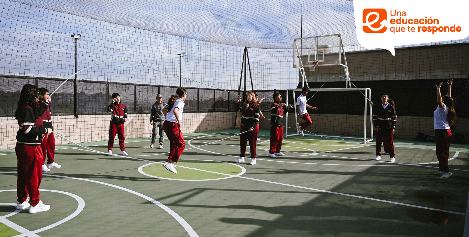 Alcalde de Bogotá y Secretaria de Educación del Distrito