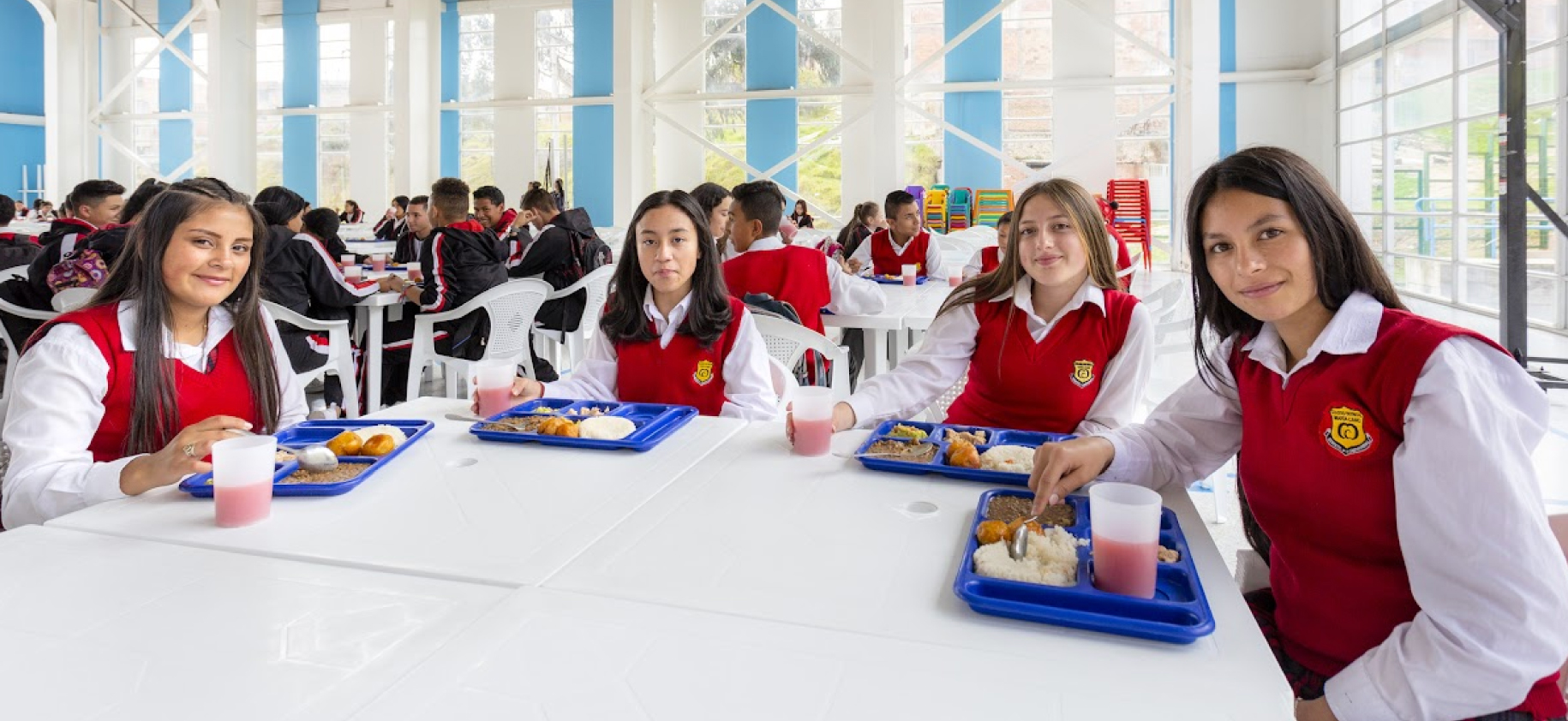 Estudiantes de colegio distrital