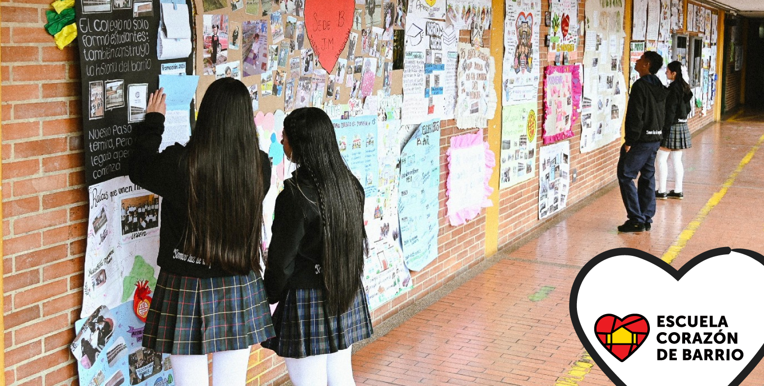 Estudiantes de colegio distrital