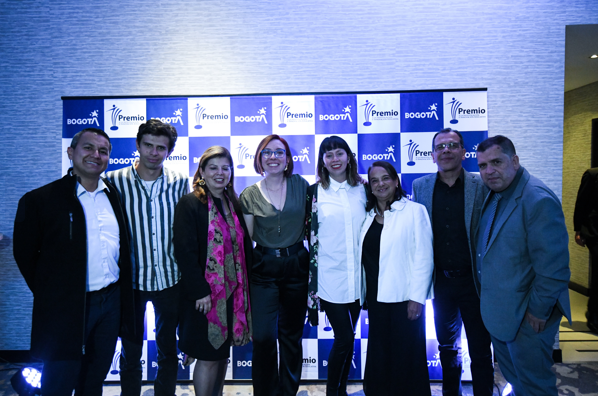 Bogotá premió a los 10 docentes más innovadores de Bogotá