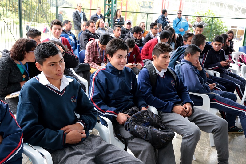 Estudiantes sentados