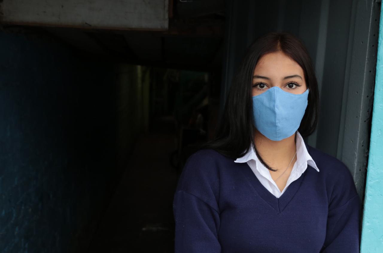 MUJER ESTUDIANTE REGRESO A CLASES 2021 SECRETARIA DE EDUCACION